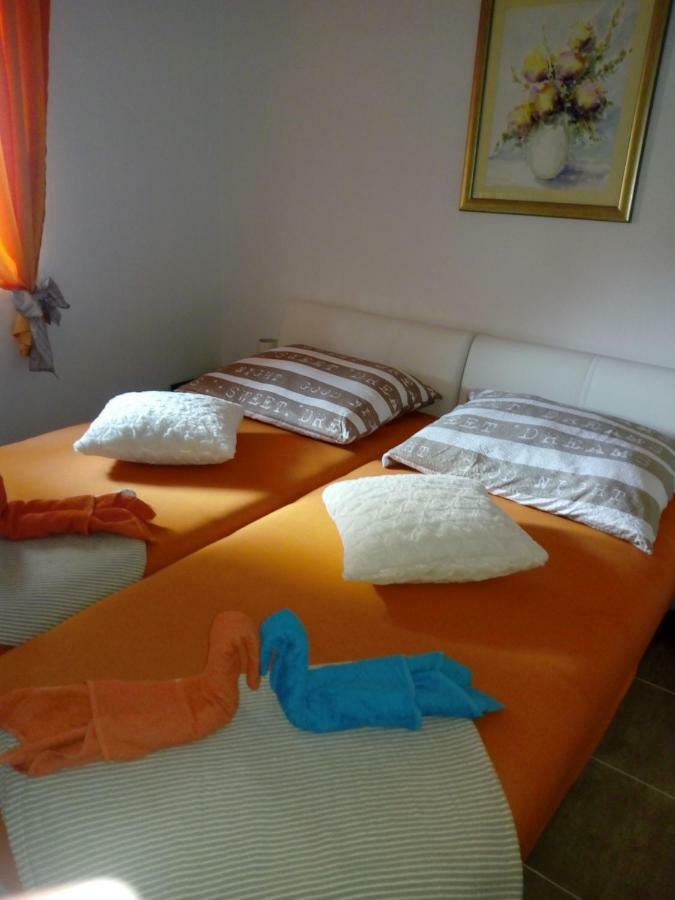 Apartman Radic Trogir Exterior photo